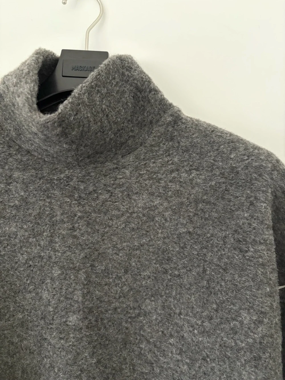 Zara Charcoal Gray Turtleneck Sweater with White Seam Detail - Picture 2 of 6